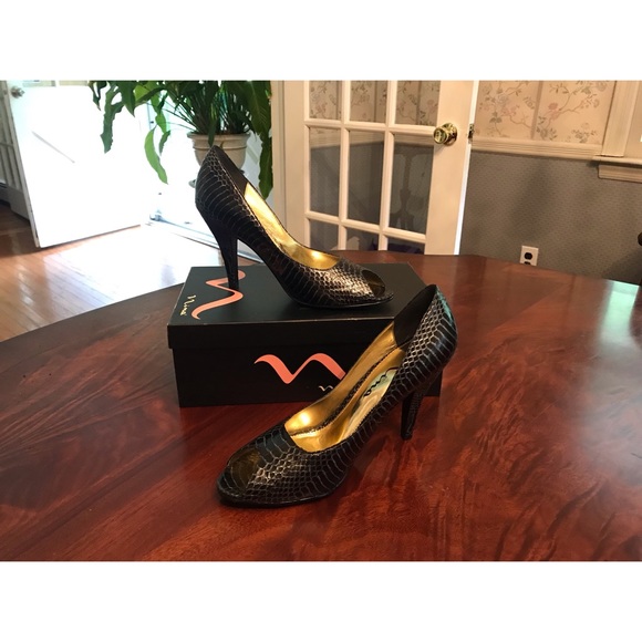 Nina Shoes - Nina Elrich-SX Black Belly Snakeskin Heels